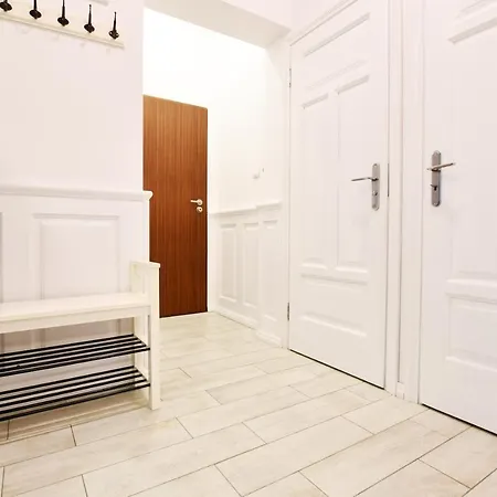 Vacaciones Towarowa Port Ii Apartmán *